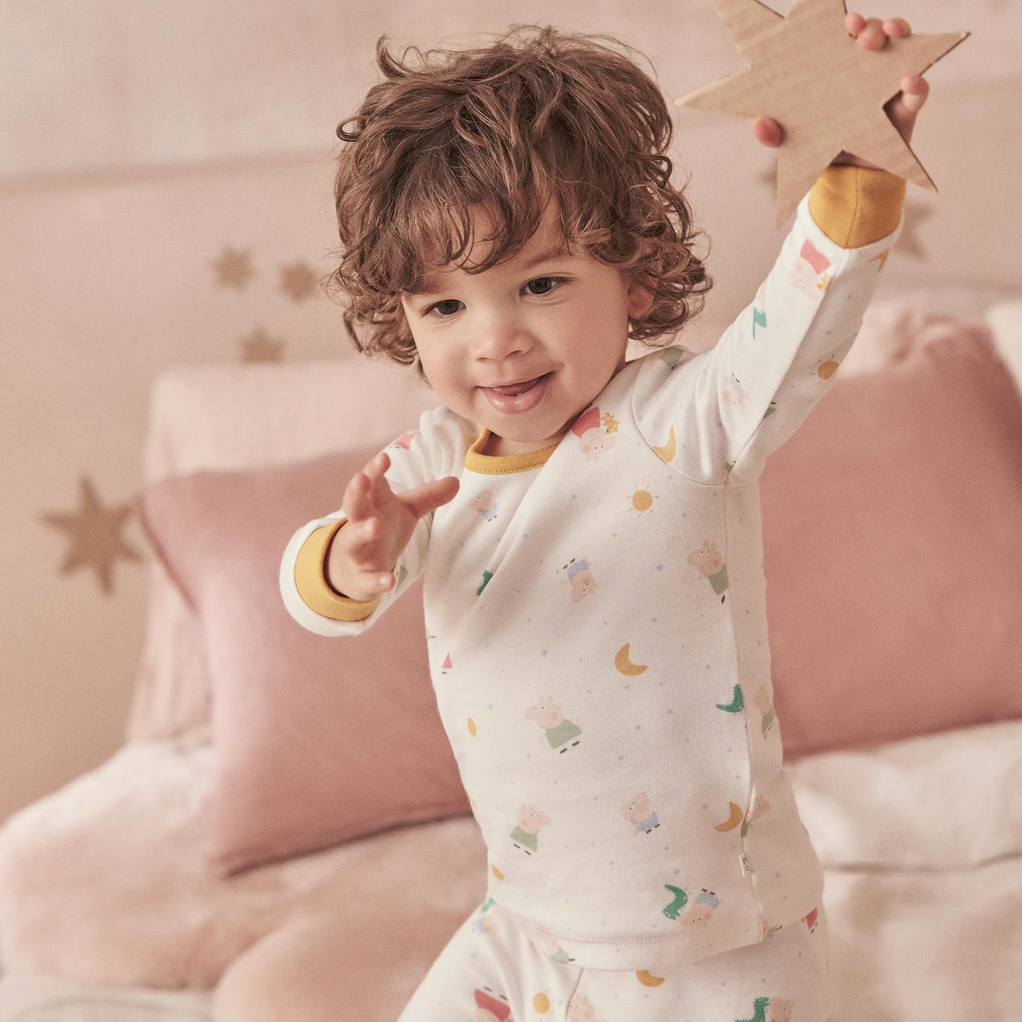 Peppa Pig Pyjamas - Image 4