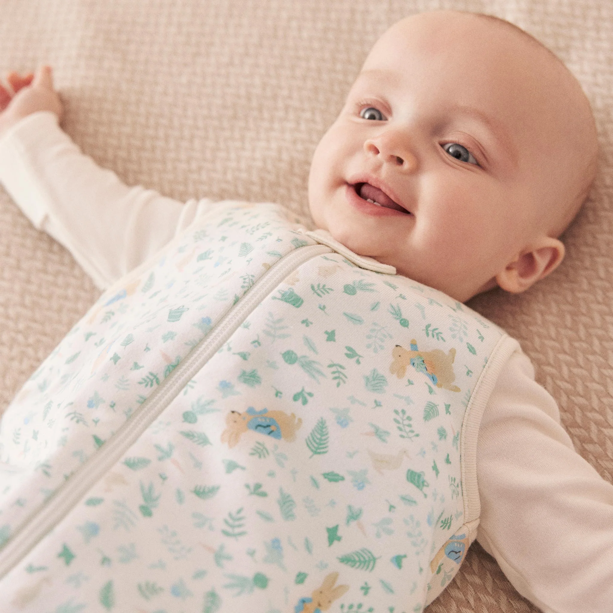 Peter Rabbit Front Opening Sleeping Bag 1.5 TOG - Image 5