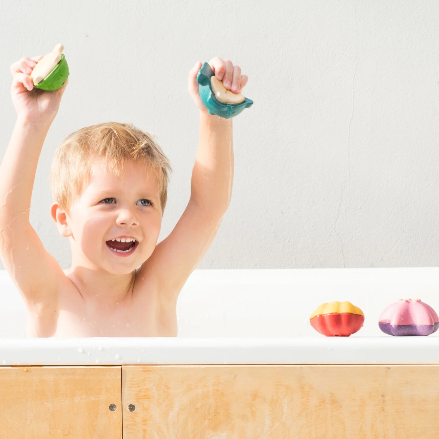 PlanToys Sea Life Bath Toys Set - Image 4