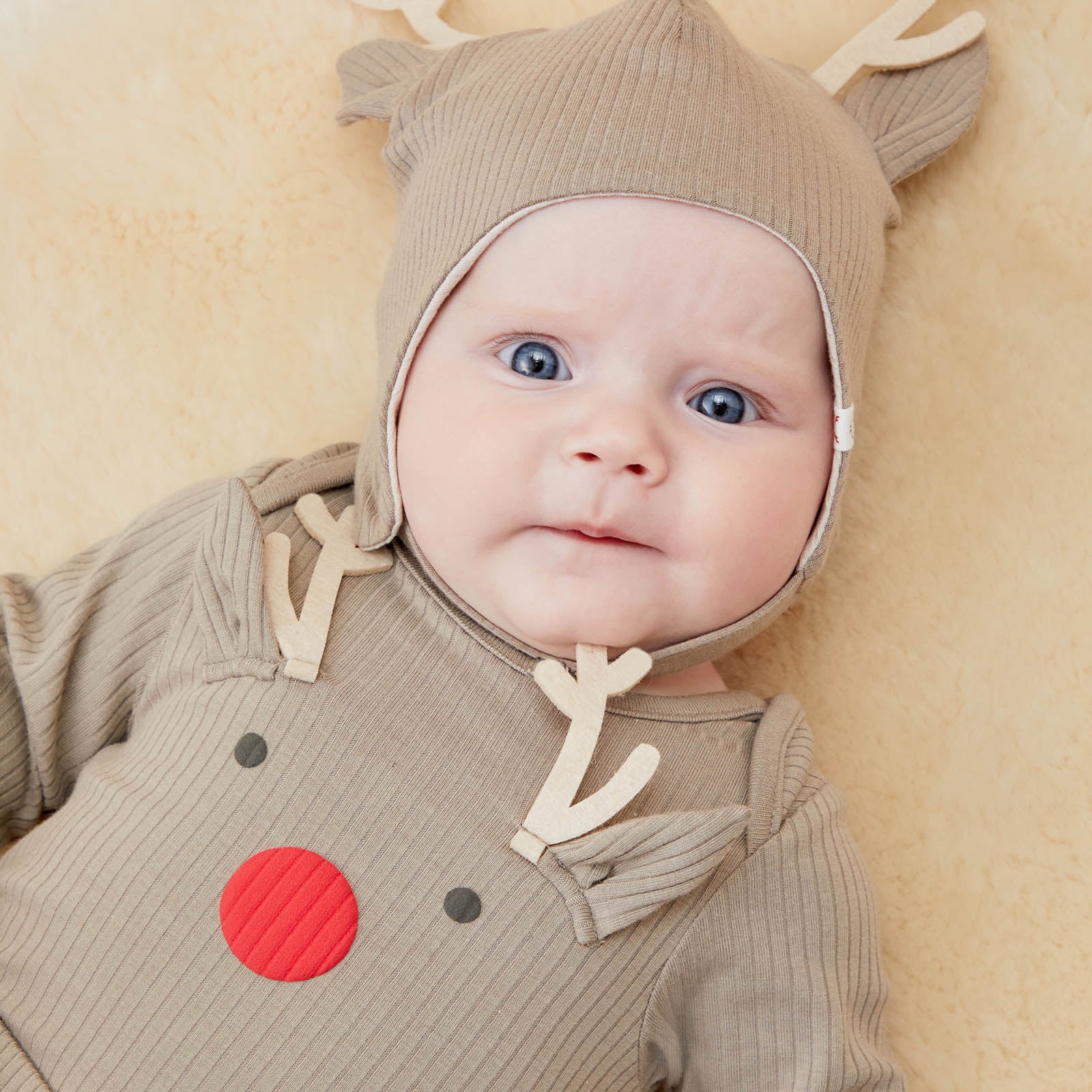 Reindeer Ribbed Bonnet - Image 3