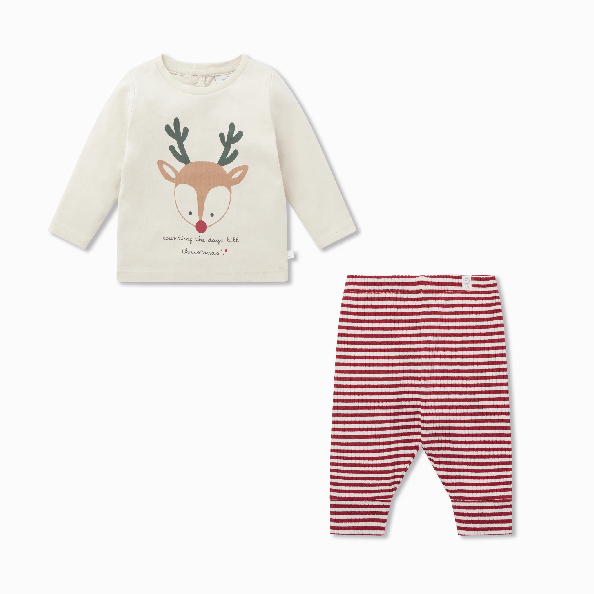 Reindeer Slogan T-Shirt & Ribbed Leggings Outfit