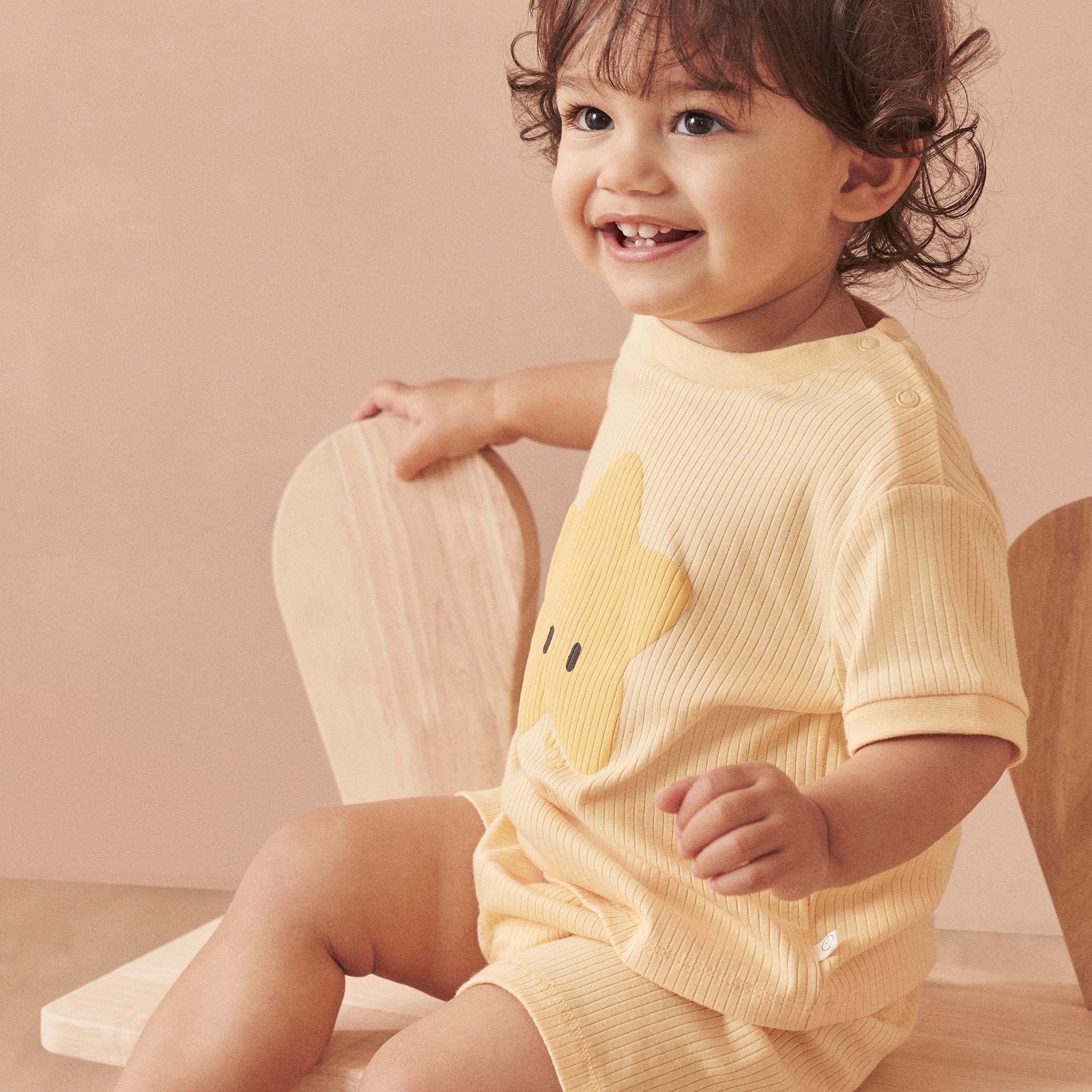Star Ribbed Short Sleeve T-Shirt & Shorts Outfit - Image 5