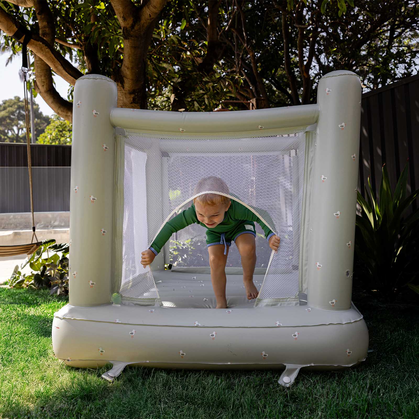Sunnylife Bounce House - Sammy Seagull