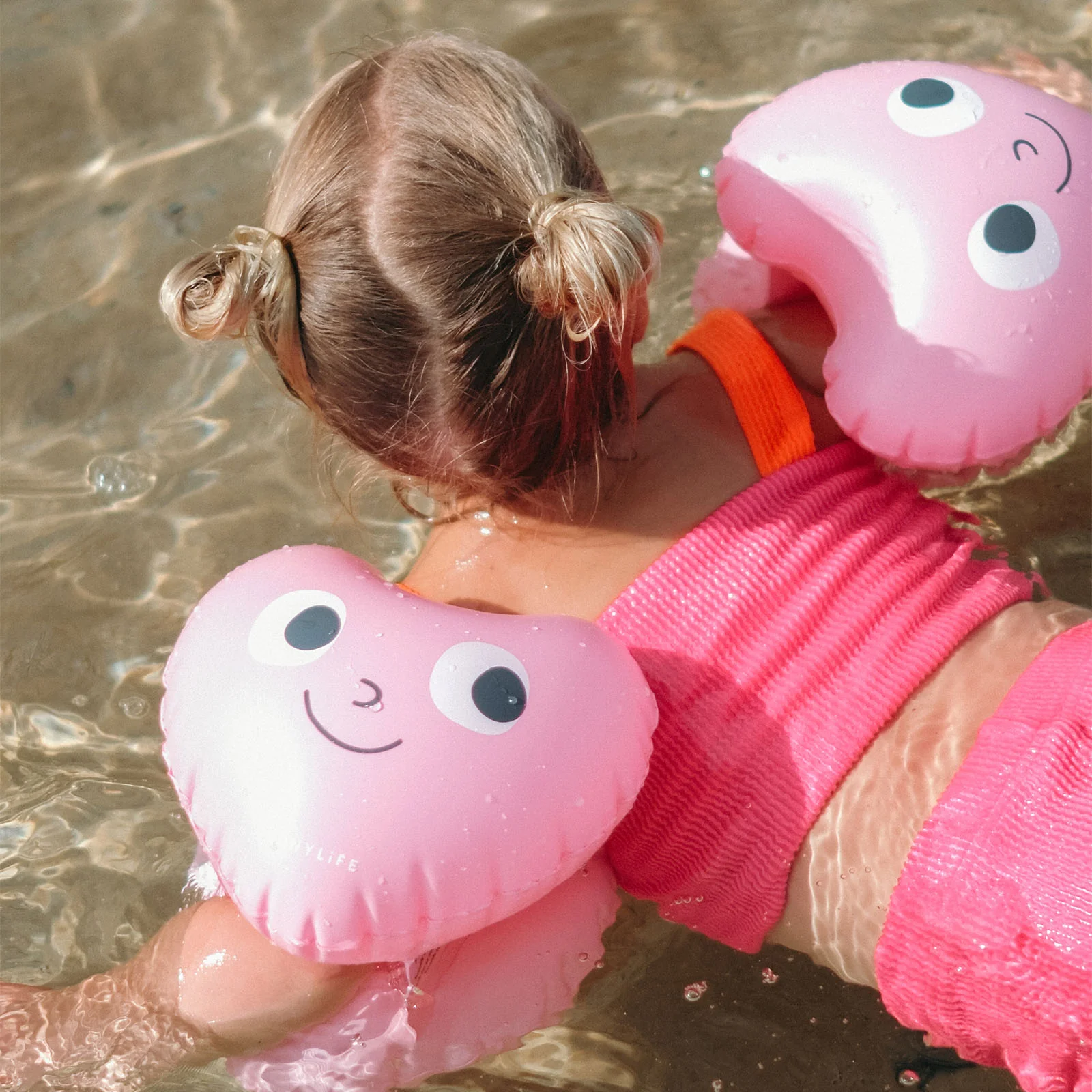 Sunnylife Inflatable Kids Arm Bands - Poppy Peach - Image 3