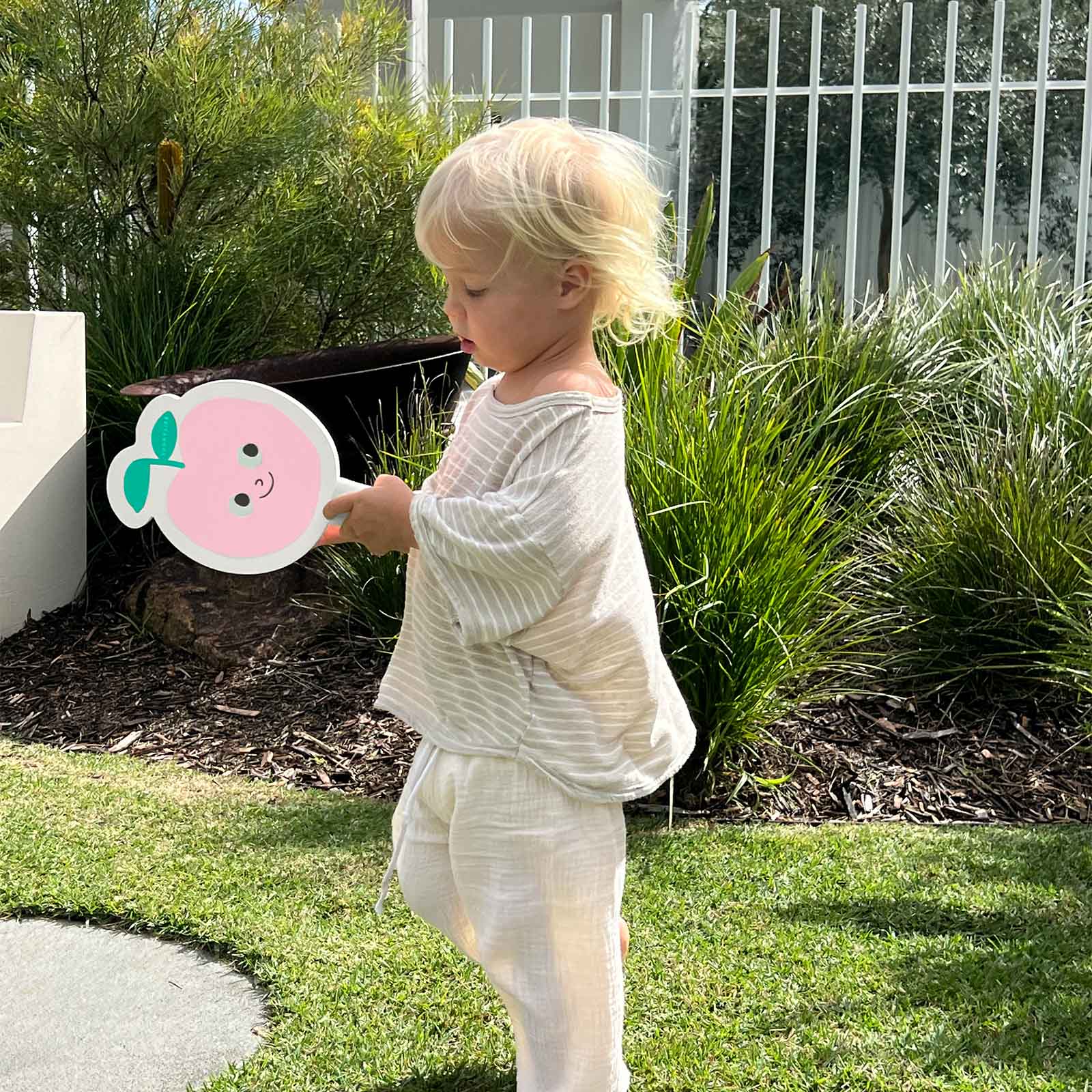 Sunnylife Kids Velcro Beach Bats - Poppy Peach - Image 4