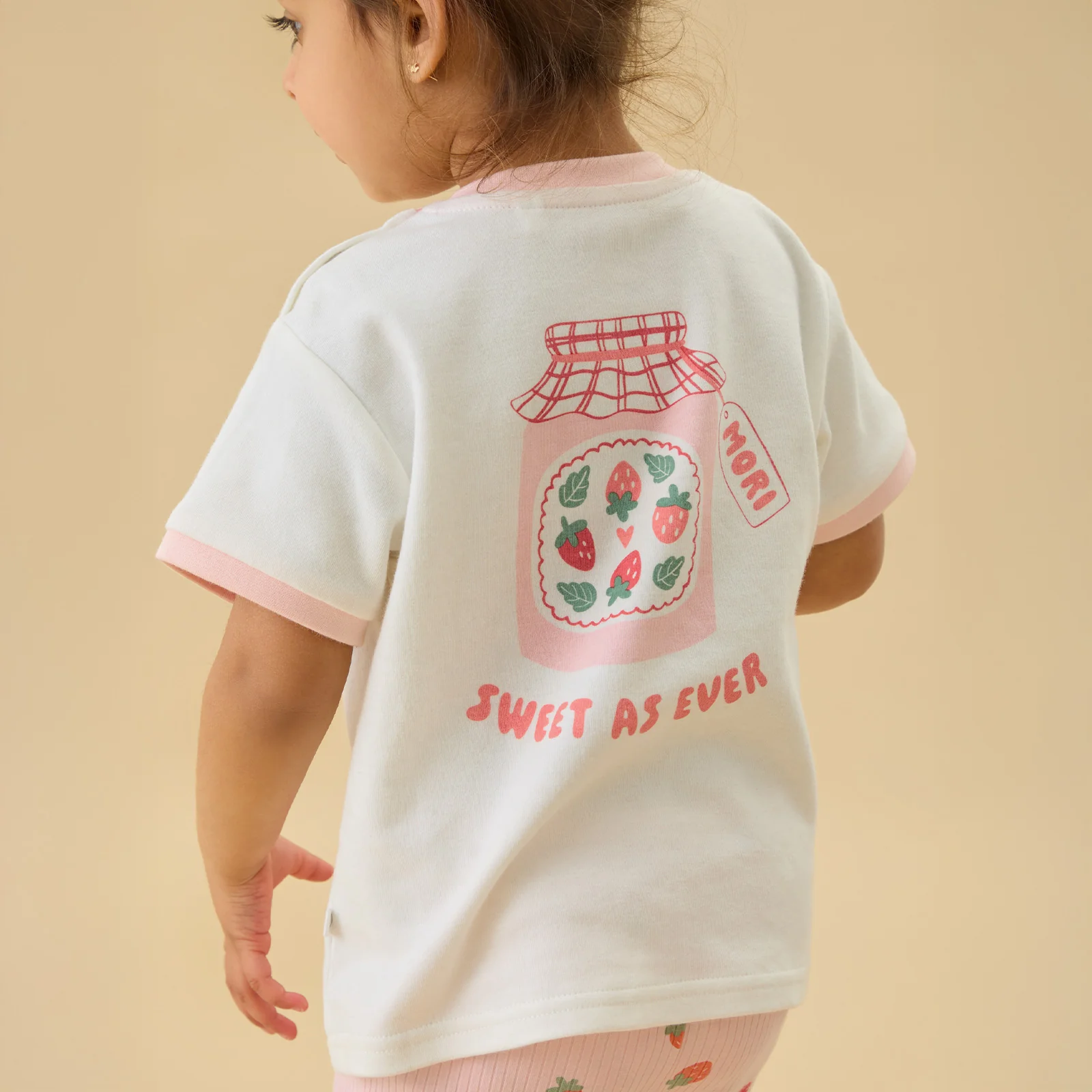 Sweet Strawberry  Oversized T-Shirt