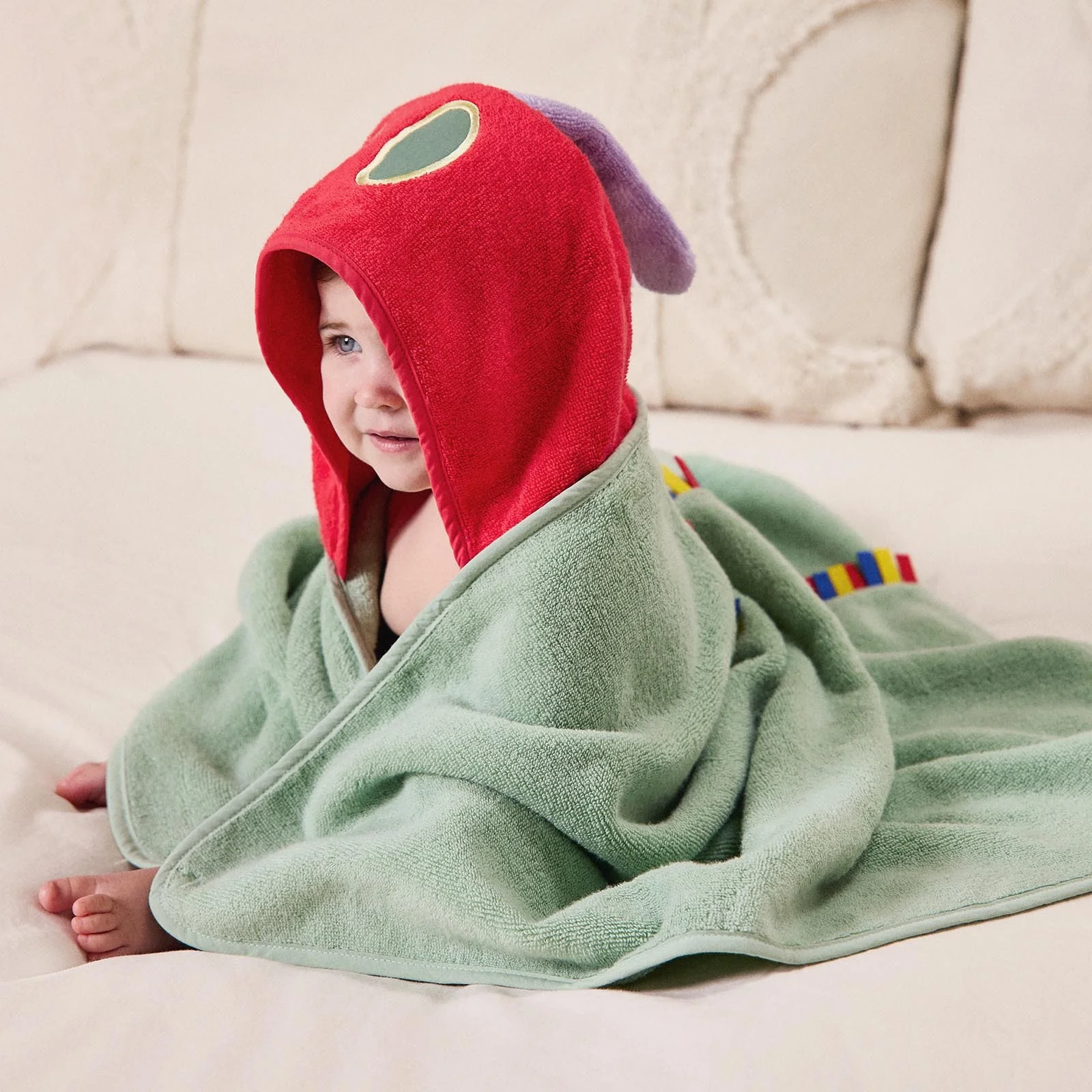 The Very Hungry Caterpillar Baby & Kids Hooded Bath Towel - Image 4