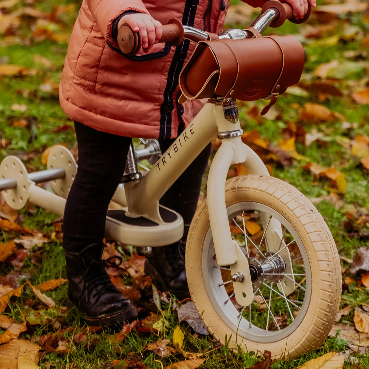Trybike Matte 2-in-1 Balance Trike - Image 4